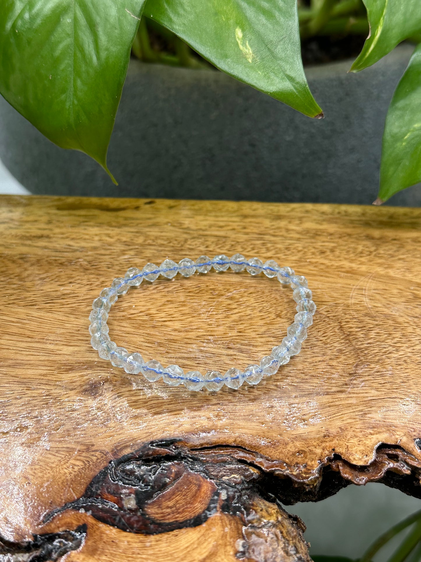 Crystal Bundle Element Water