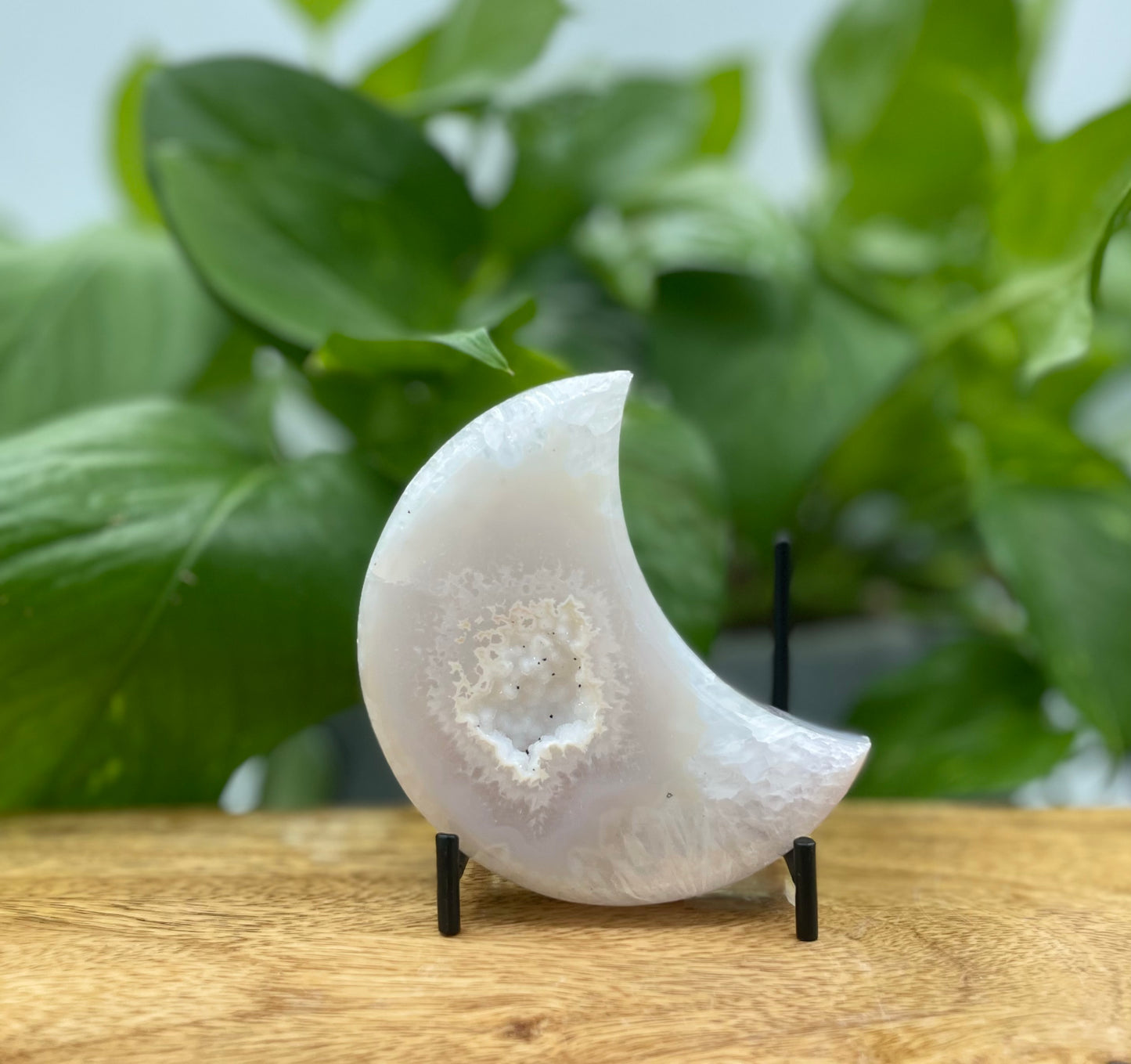 Agate Druzy Moon Carving