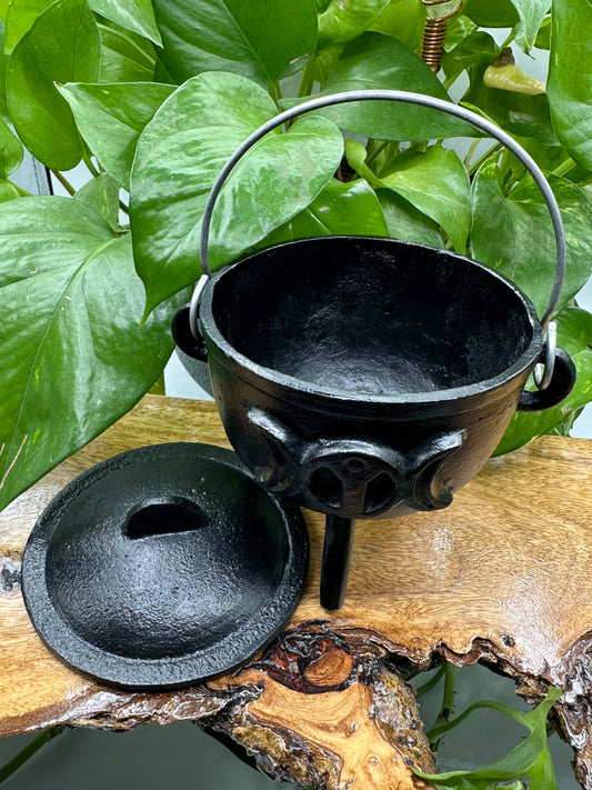 Cauldron Cast Iron Triple Moon Goddess